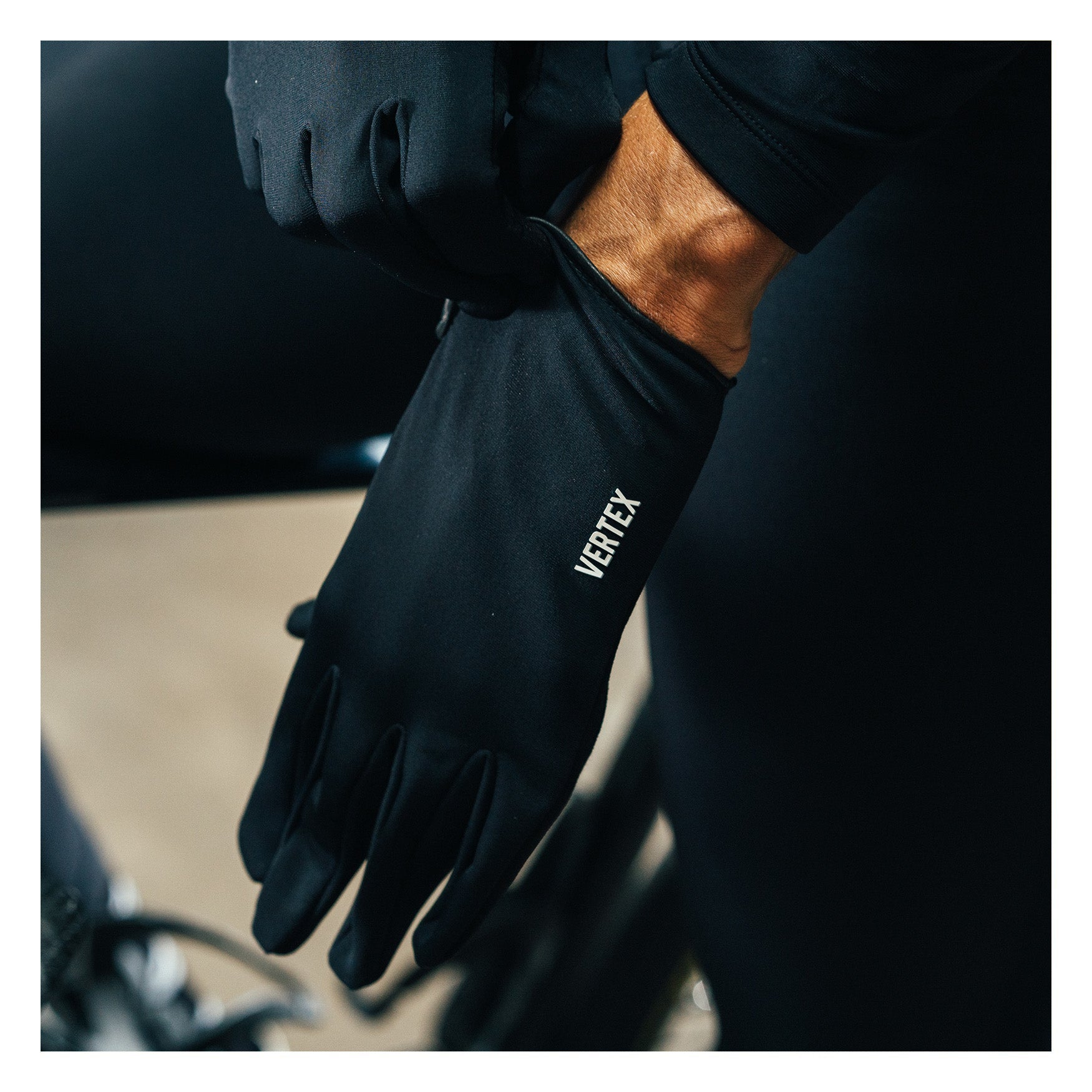 Classic FF Gloves / Black