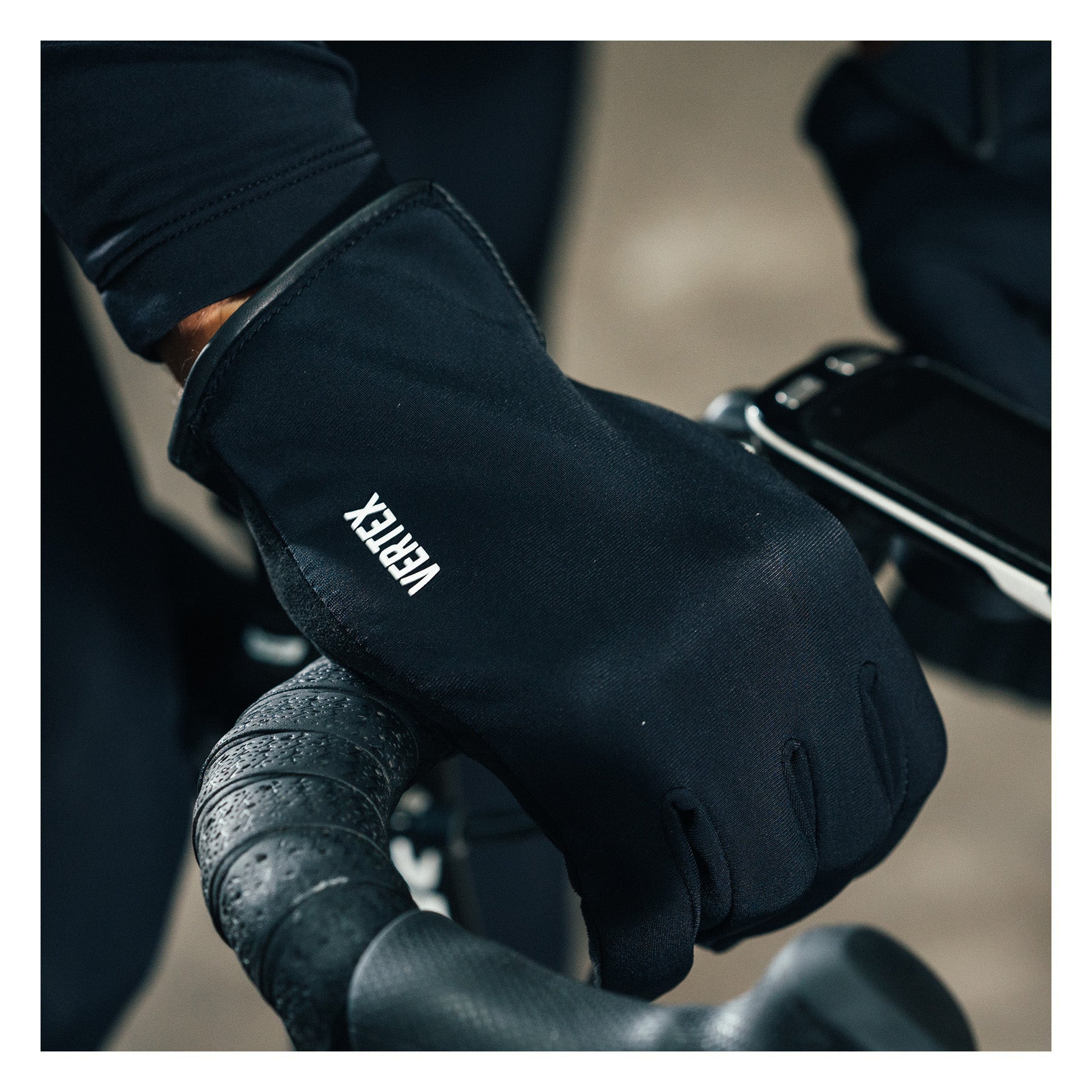 Classic FF Gloves / Black
