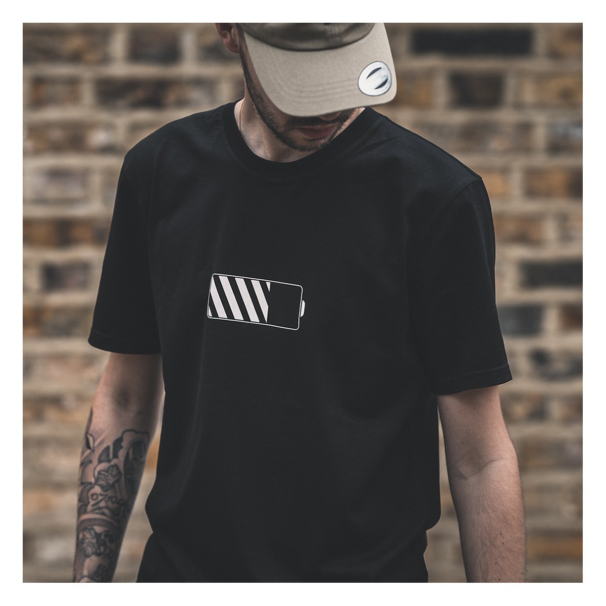 Battery T-shirt / Colour Changing